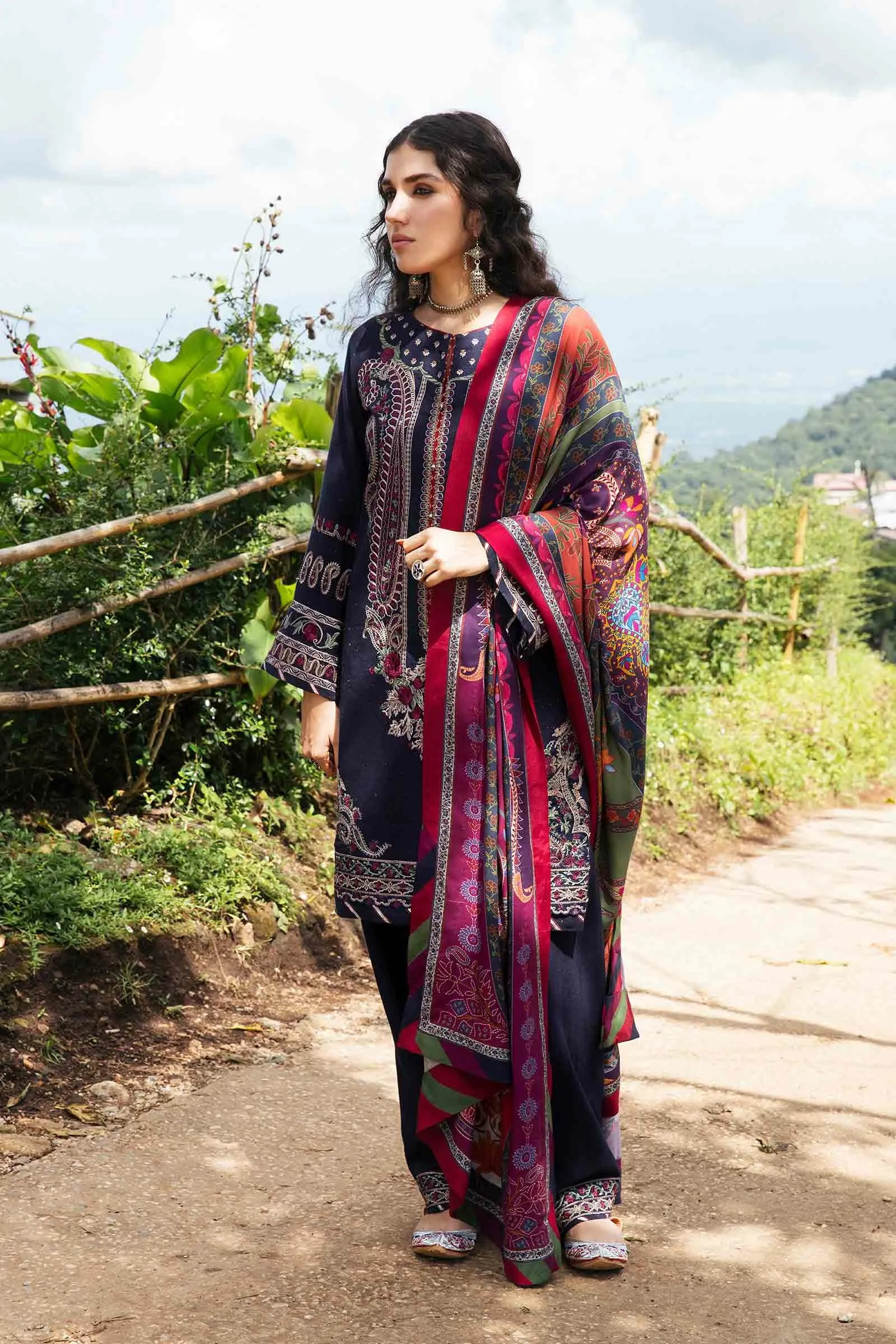 04 Mehrnaz Luxury Winter Shawl Collection