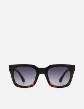 A. Kjaerbede Nancy Sunglasses - Black Demi Tortoise