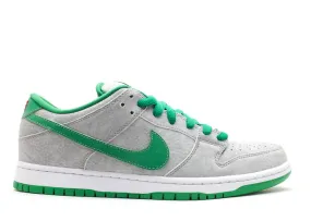 Dunk Low Premium SB 'Medusa'