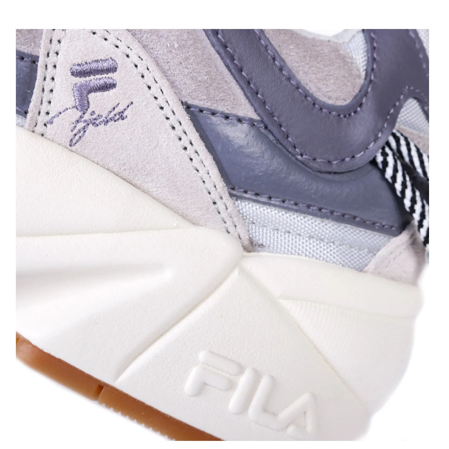 FILA FJELD BY ASTRID ANDERSEN TRAIL-O-BYTE METALLIC SILVER / MARSHMALLOW