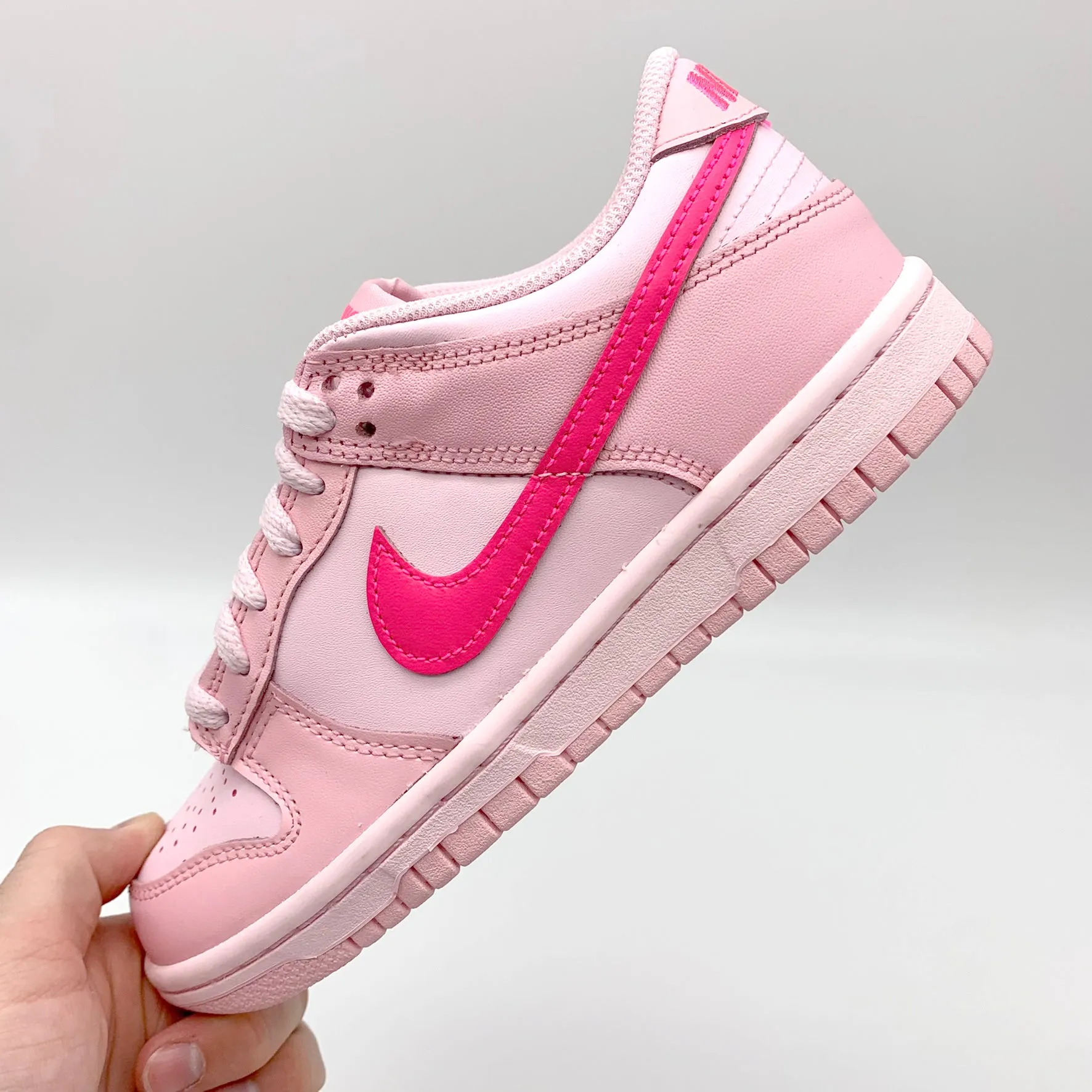 Nike Dunk Low Triple Pink (GS)