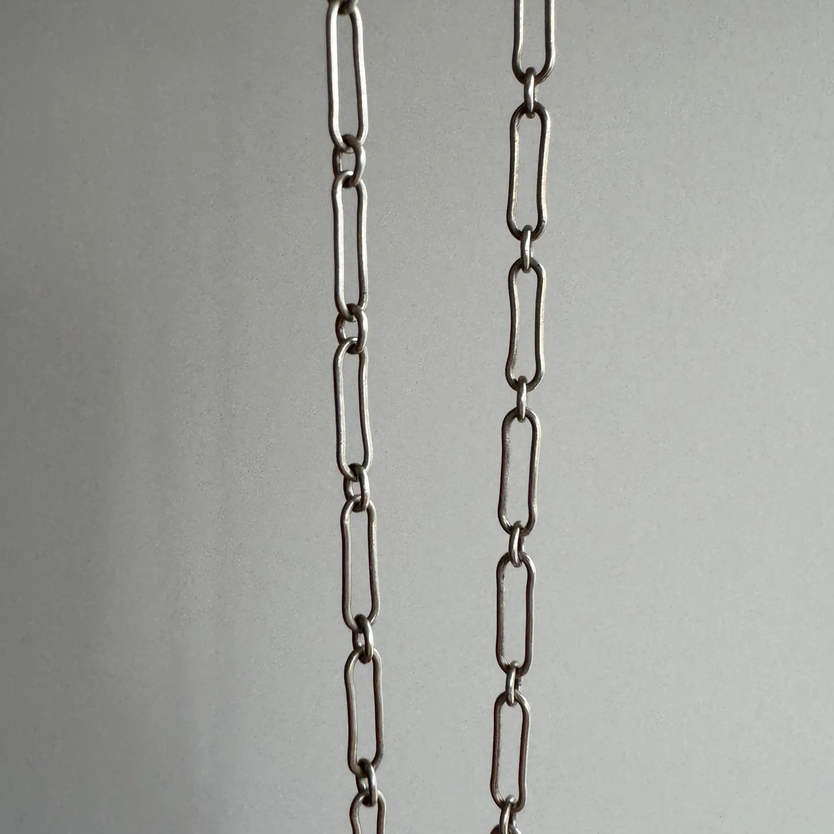 V I N T A G E // trombone paperclip / sterling silver long and short link chain / 24, 7g